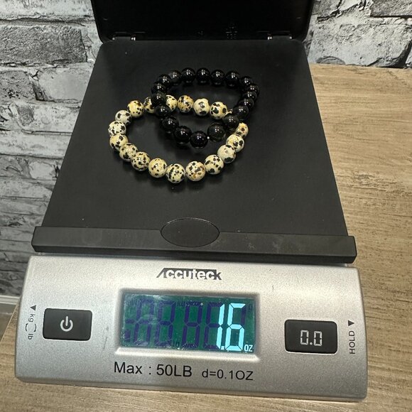 EUC Beaded Bracelet Set Black & Tan with Gift Box - Picture 10 of 11